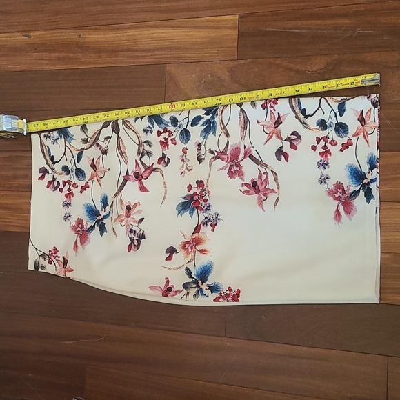 Zara pencil skirt - Picture 5 of 6